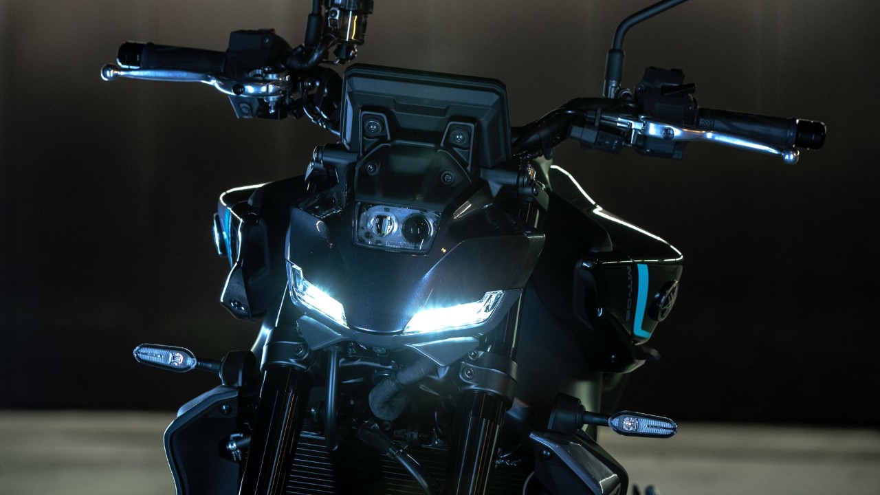 Yamaha MT-09: teppismo legalizzato +VIDEO+